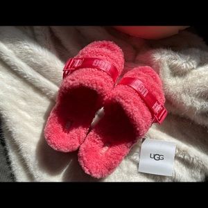UGG Fluffita Slipper